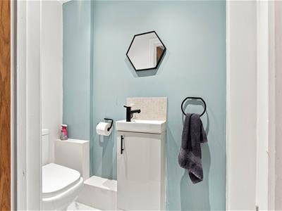 Picture 7